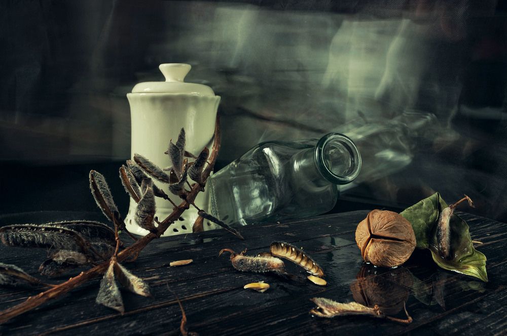 Да, видно, стол у неё небогат...