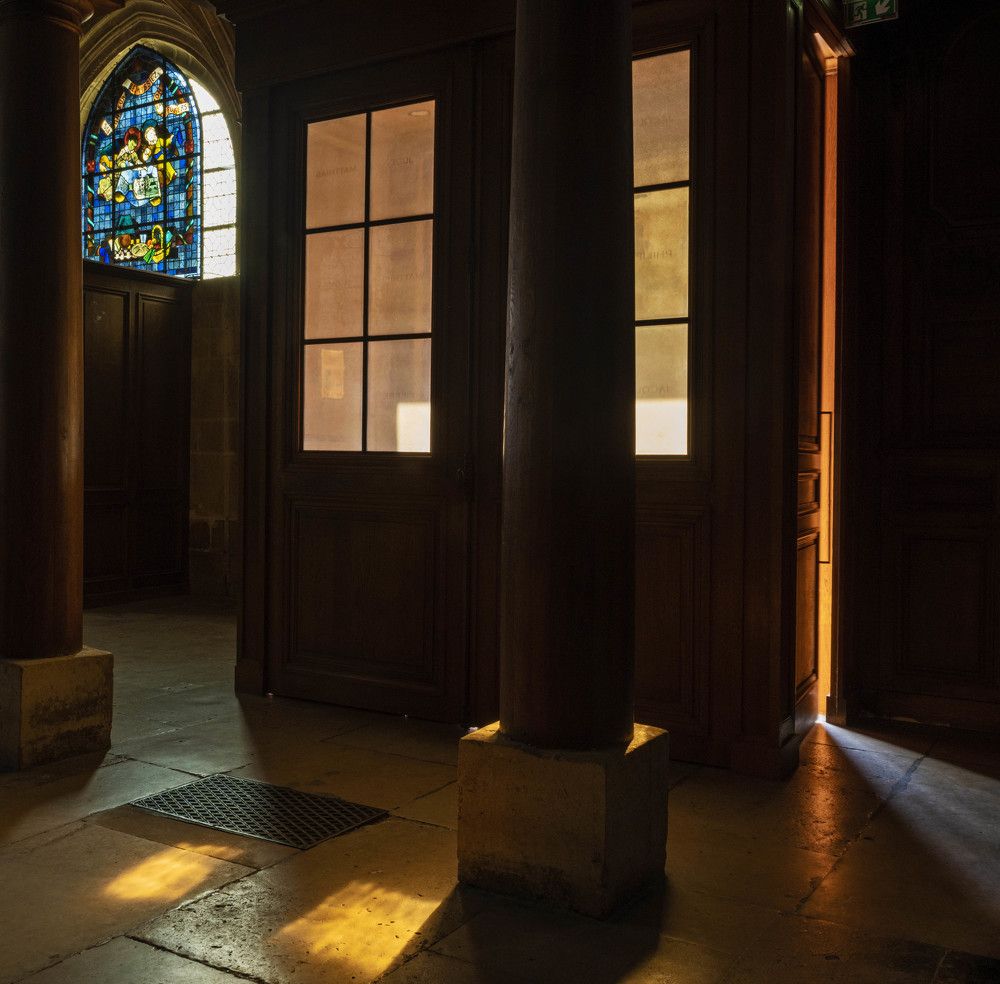 The Coloured Sound of Silence