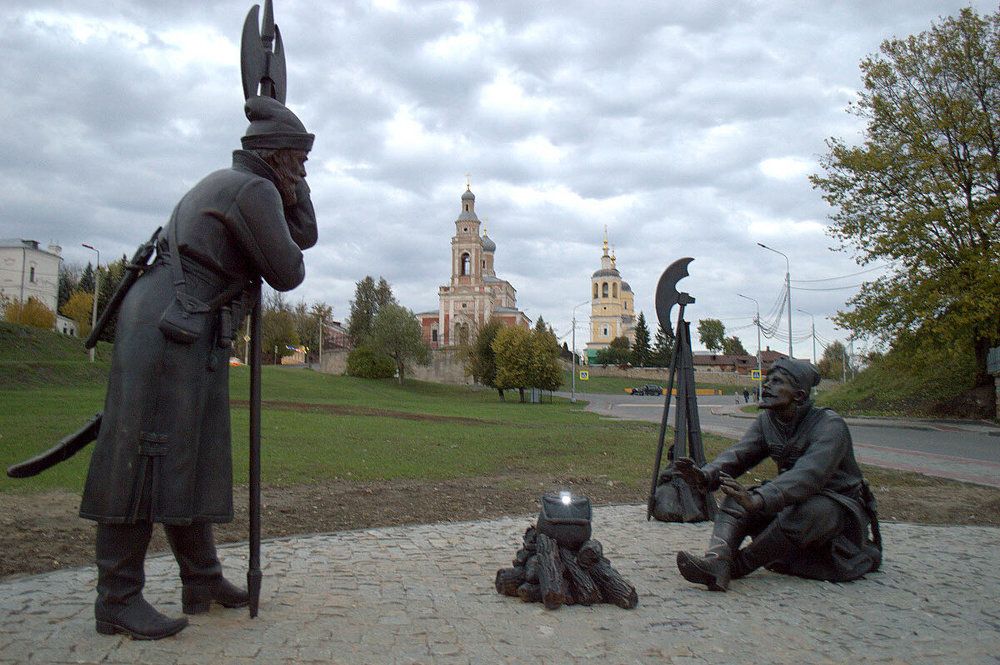 Скульптуры "Стрельцы" Ильи Дюкова в Серпухове