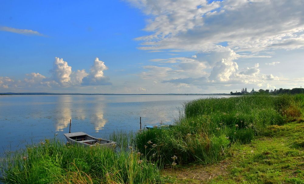 На озере Неро