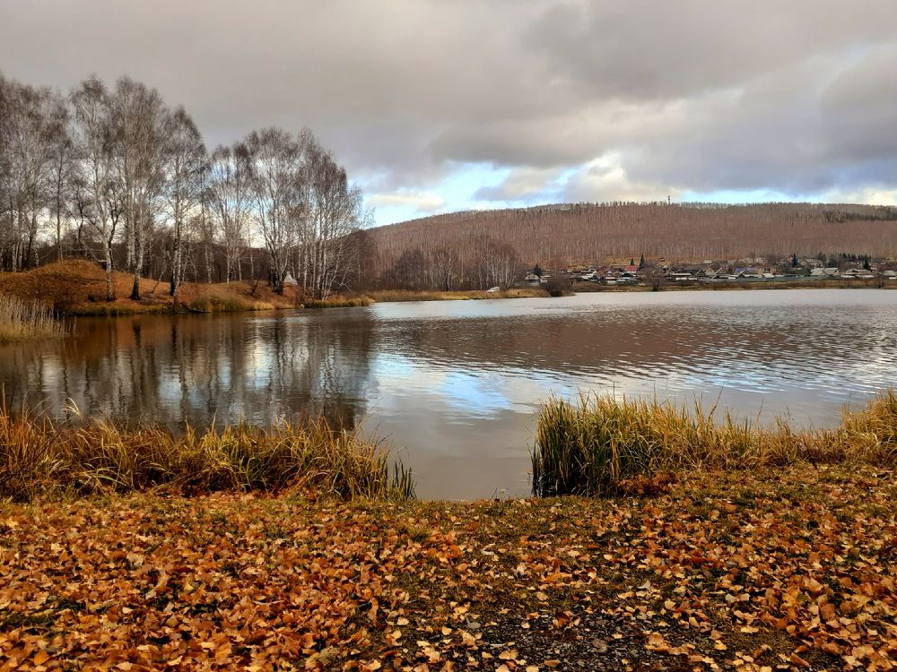 Там в октябре...