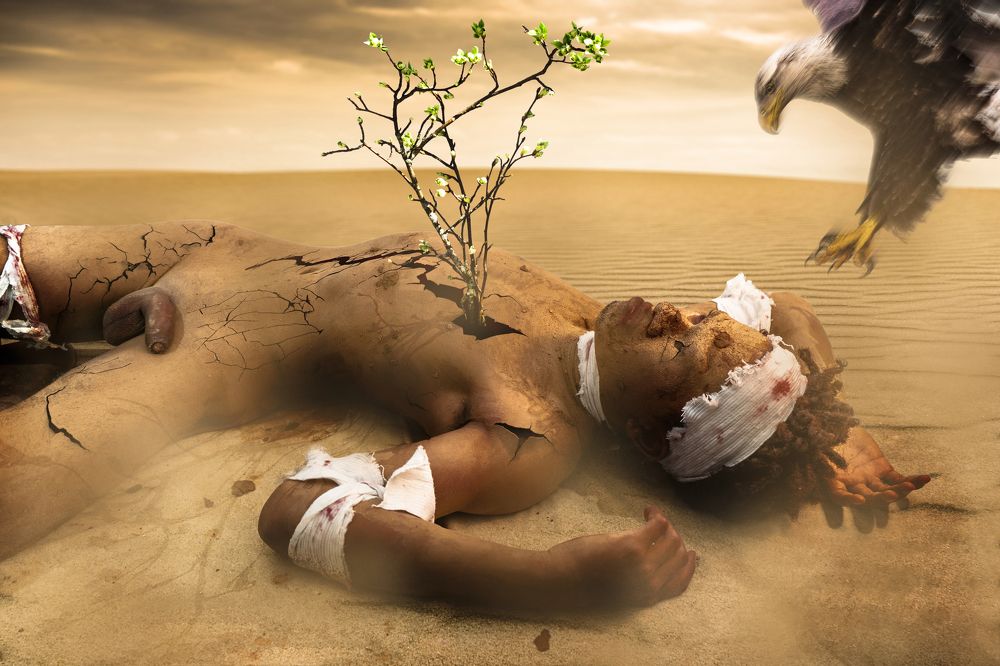 Photograph by Seb Garmen