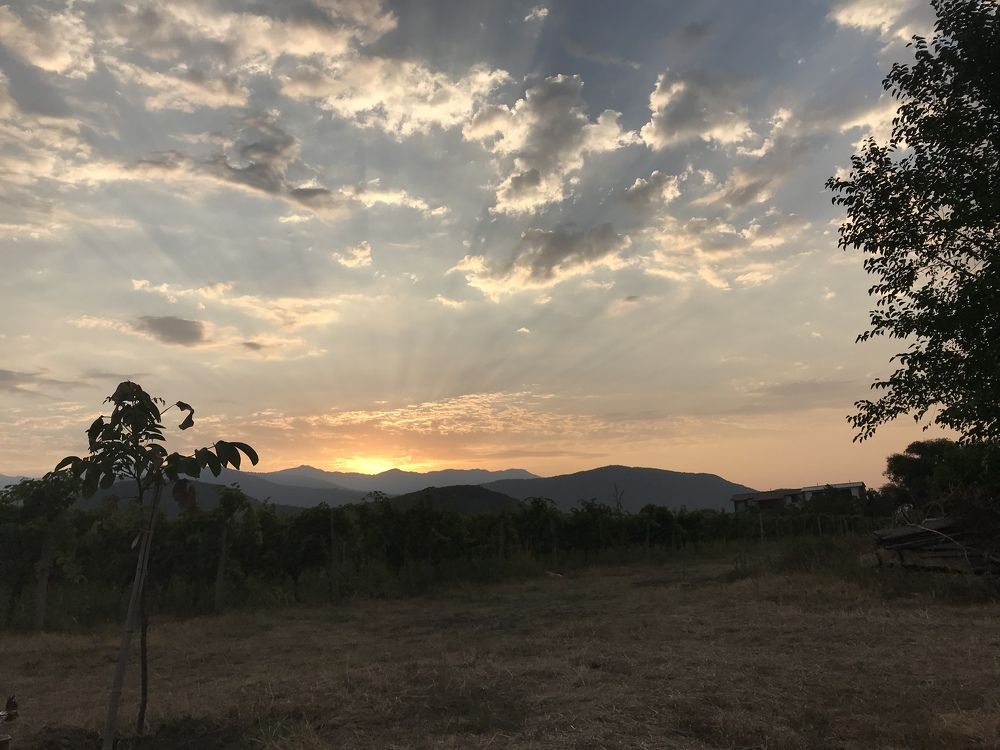 Рассвет в Грузинских горах