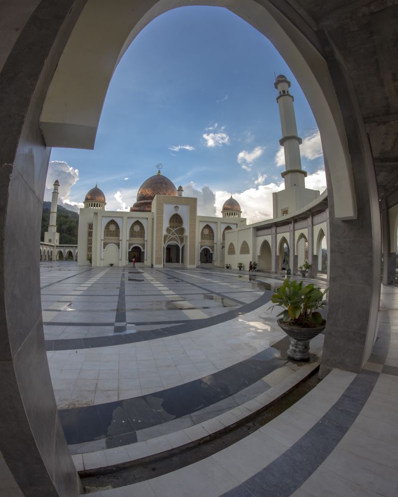 Photograph by Riski Donheri