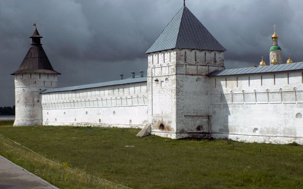 Макарьевский действующий монастырь