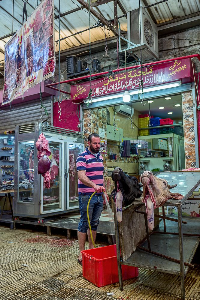 Meat shop / Мясная лавка
