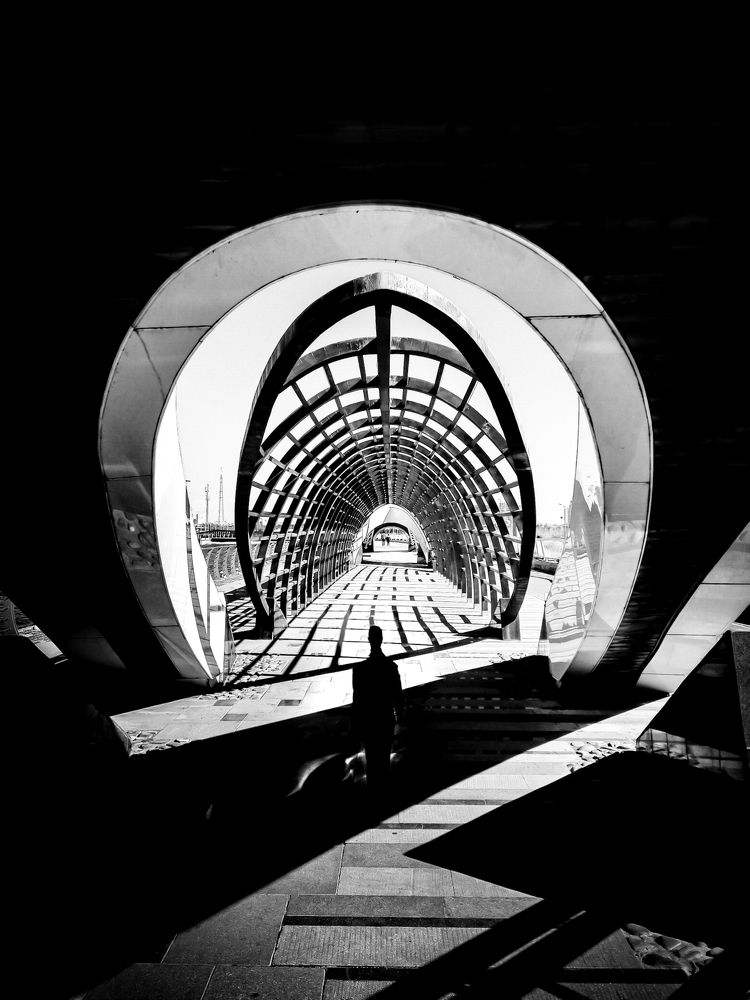 The crown of Chitgar Lake dam