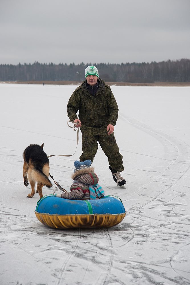 Зимние забавы нашей семьи
