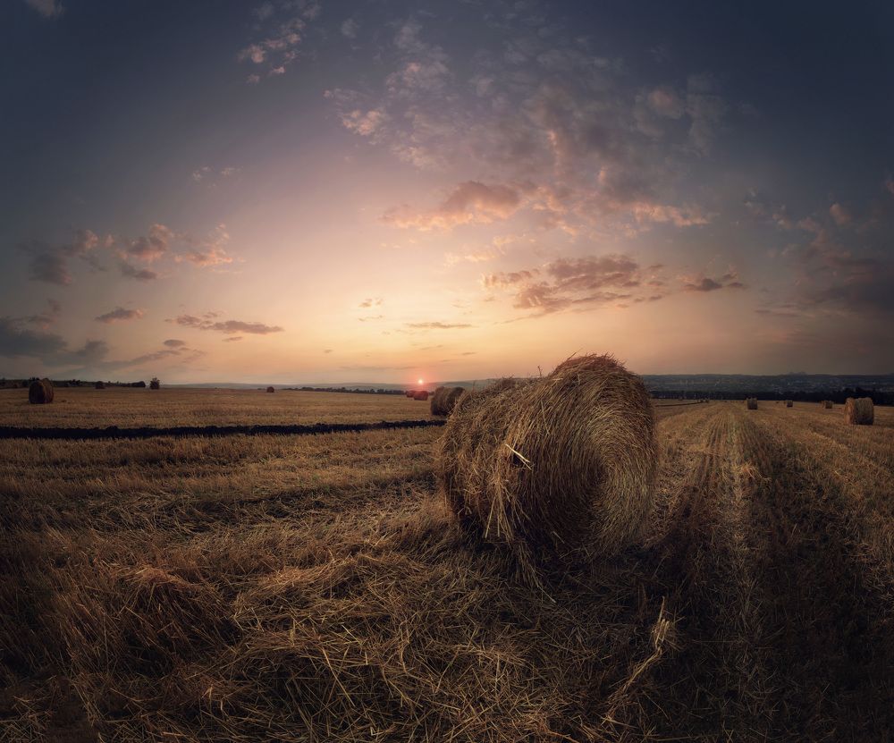 И… лето катится к закату…