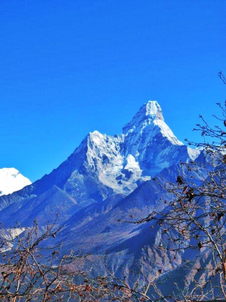 Adventure Destination Everest Reason. Mt Amadanlam