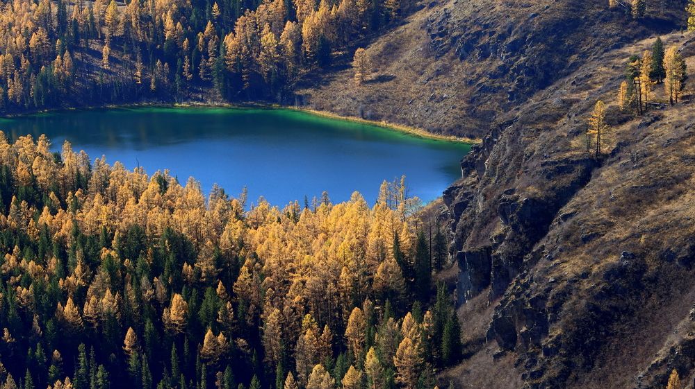 Изумрудное озеро