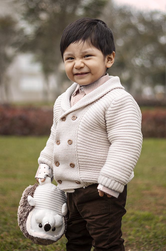 Roguery smile /  Sonrisa pícara