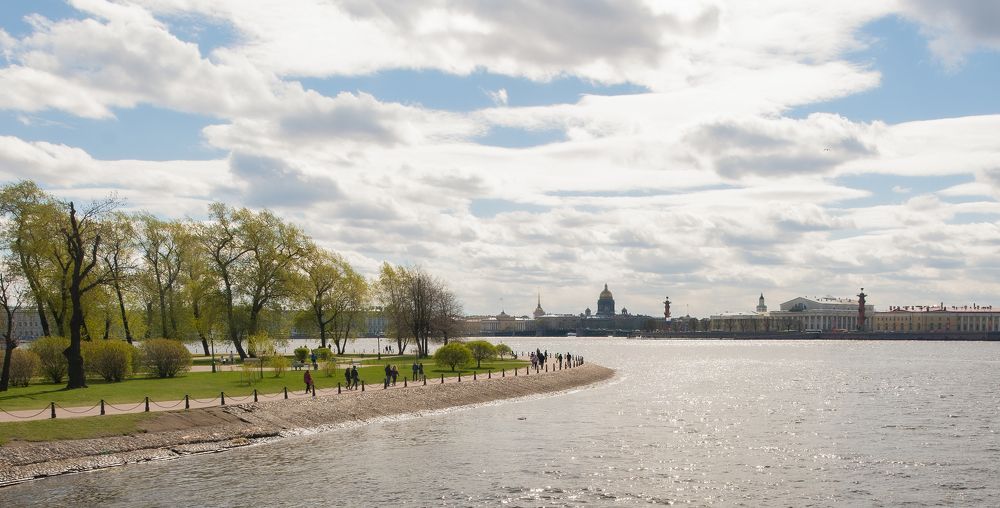 Весенняя ветренная