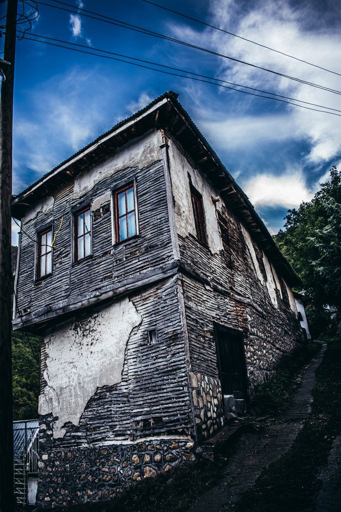 Photograph by Oliver Vojinovic