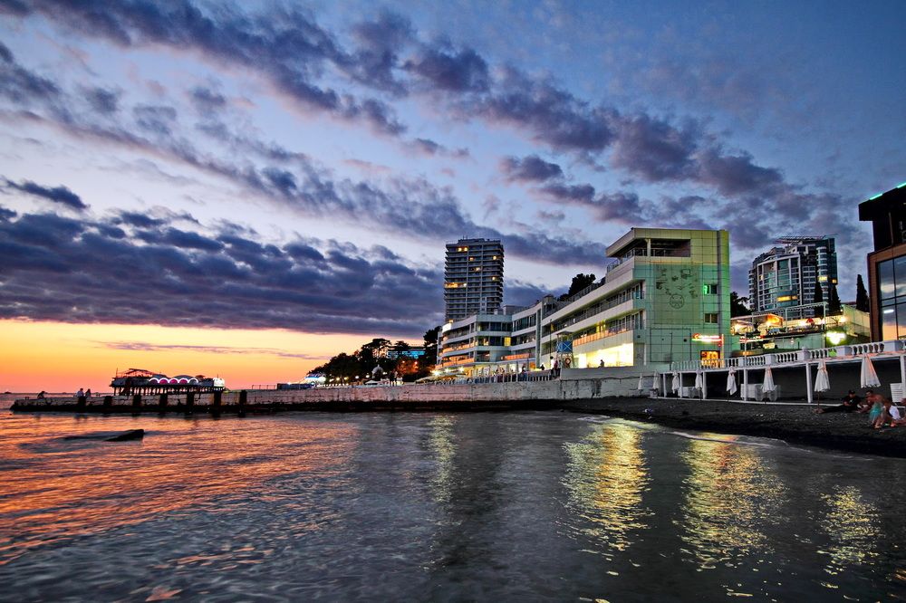 Фотография автора Александр Челмодеев