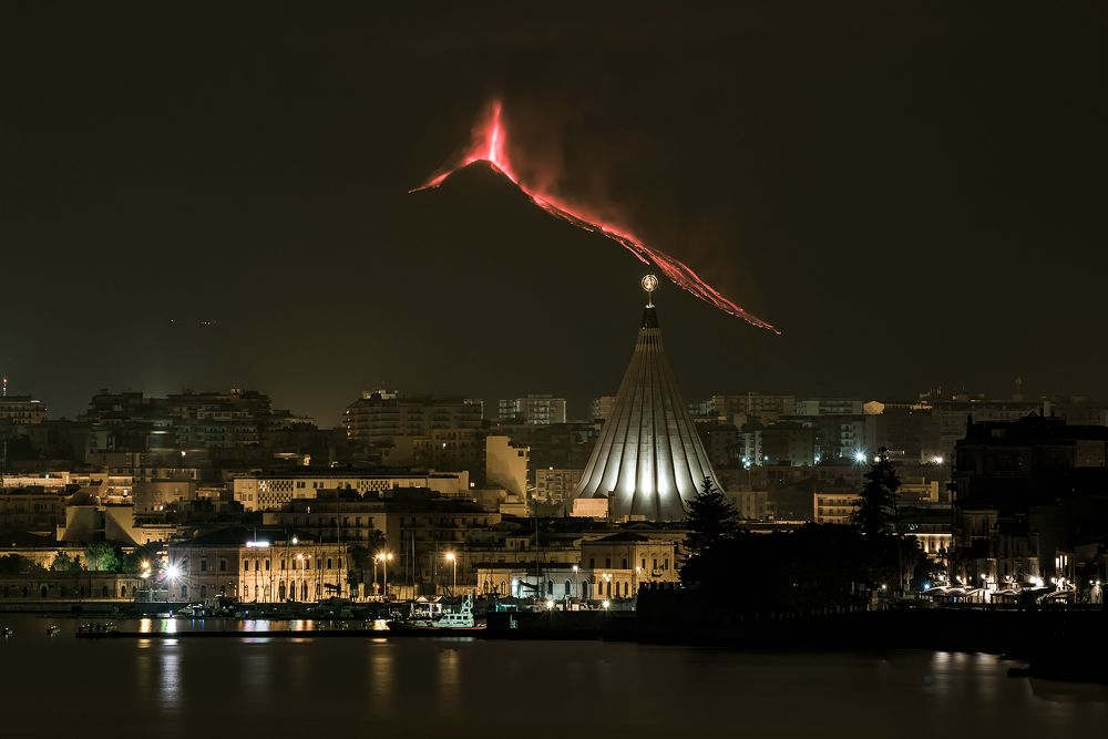 Photograph by Massimo Tamajo