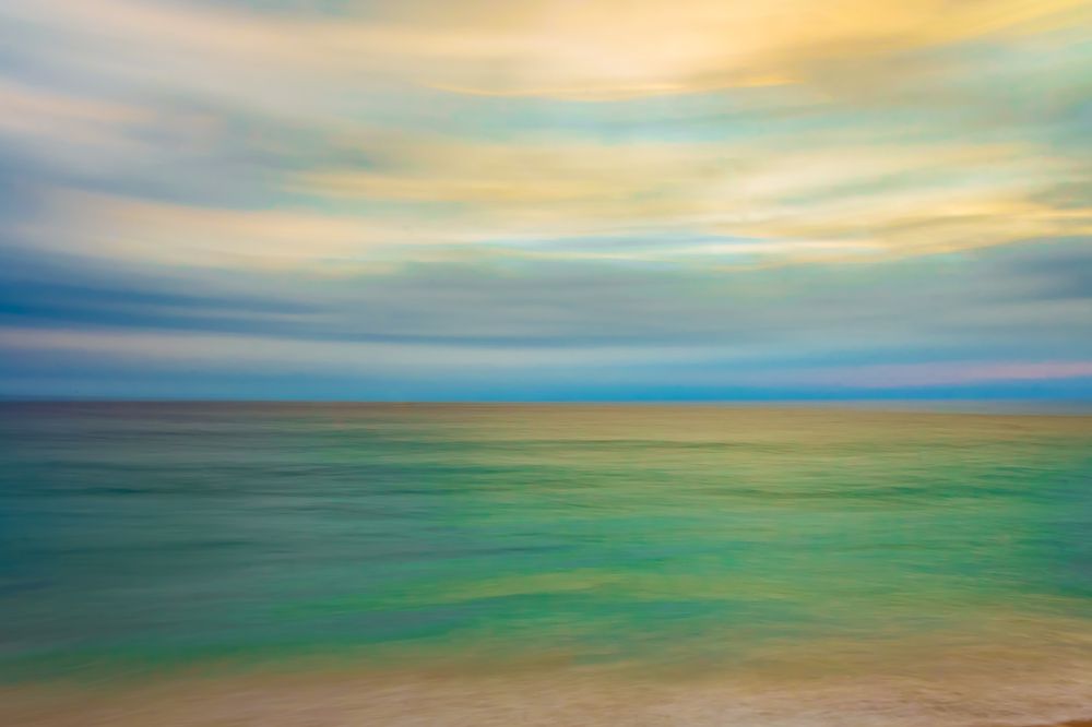 Photograph by Carlos Macias