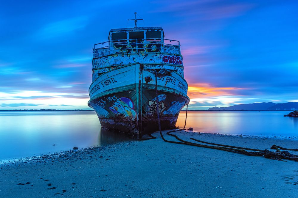 Photograph by Jorge Santo