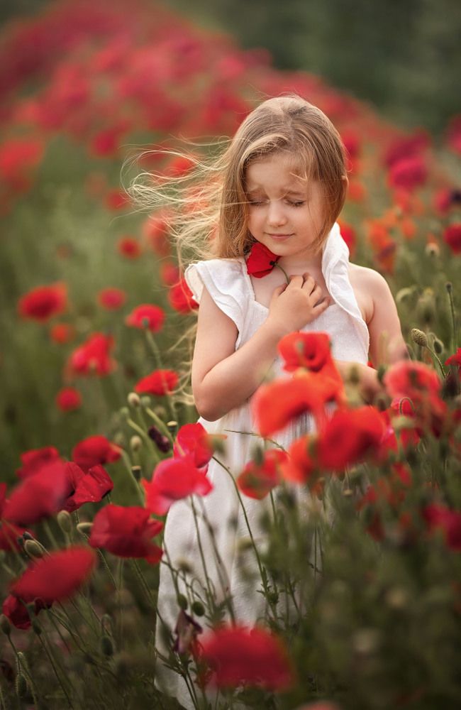 Photograph by Kira Krasnaja