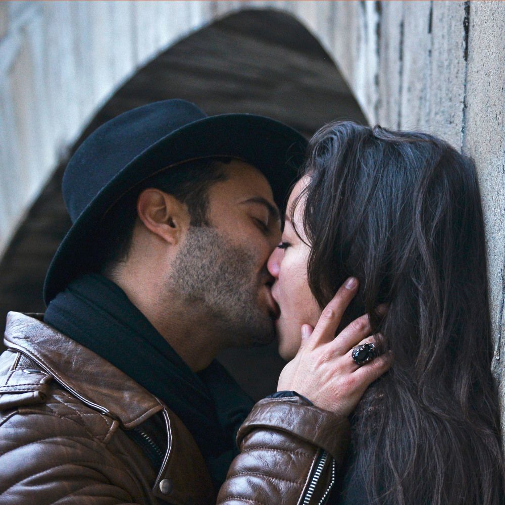 Fragments of a Loving Gesture