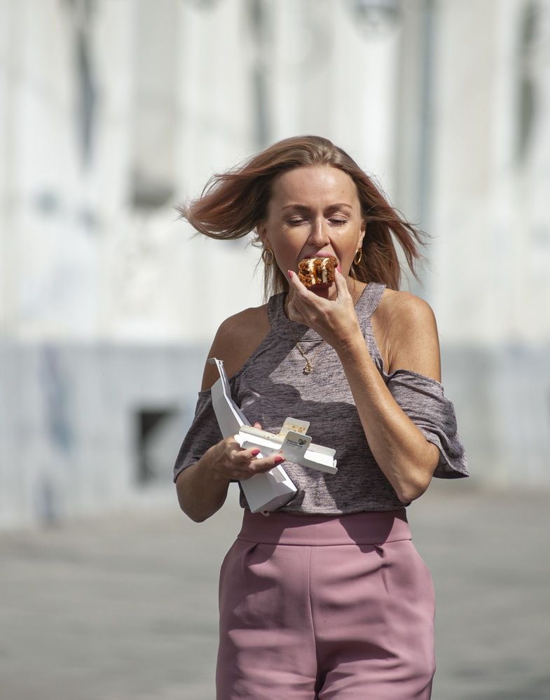 Пирожное ...