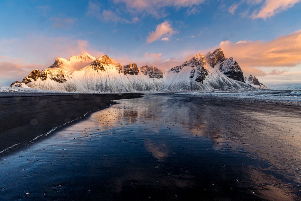 Photograph by Ruben Kajomovitz