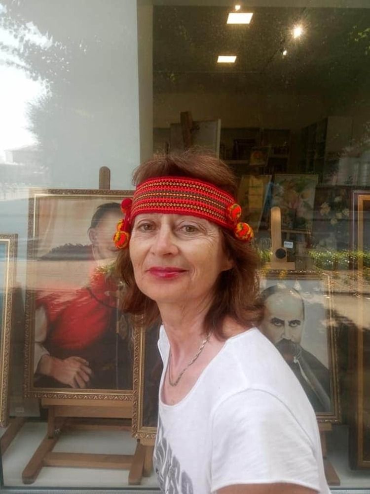 Фотография автора Елена Чернова