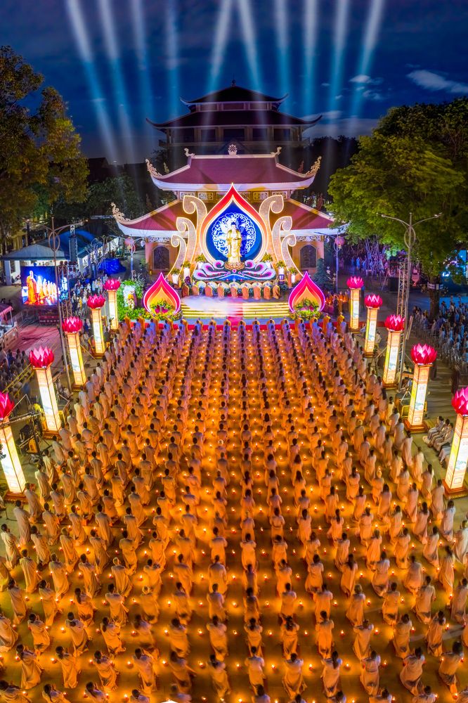 Lantern Festival in Hoang Phap Pagoda, Vietnam