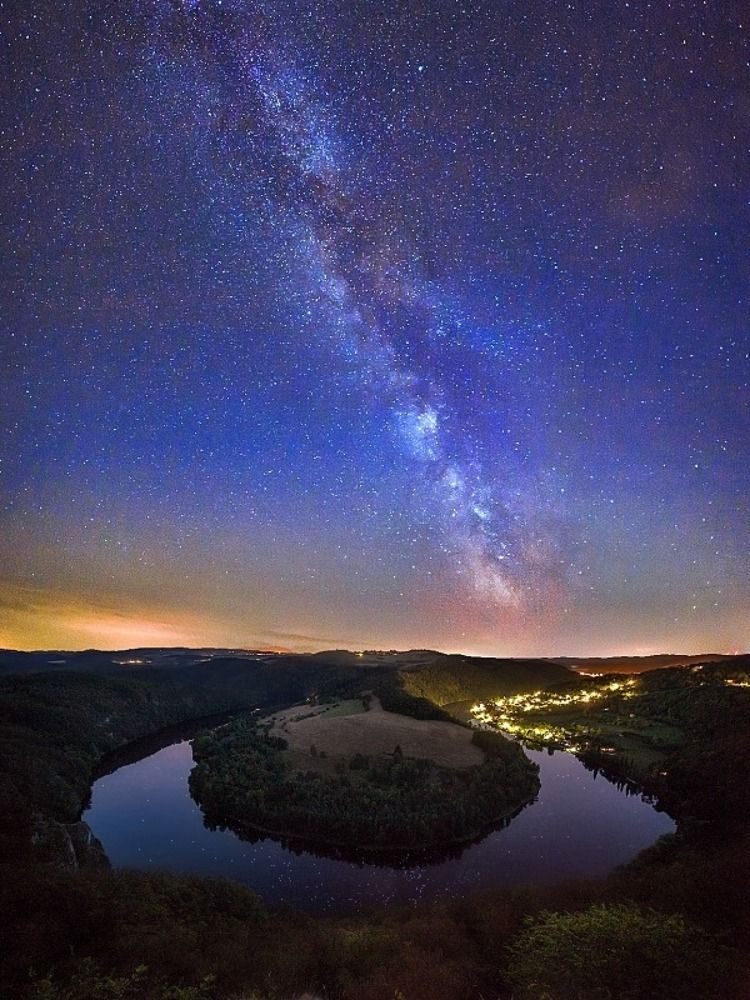 Photograph by D3.RoE