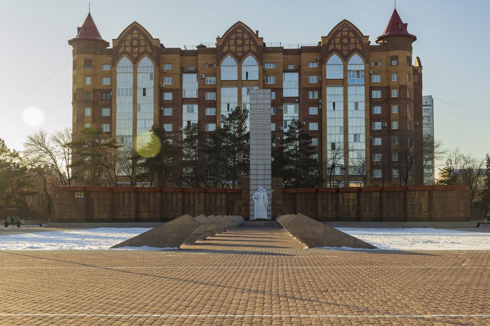 Памятник воинам-амурцам