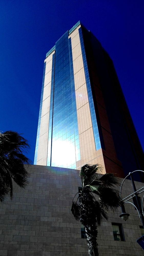 Фотография автора KONSTANTINOS KOUTCHIAS