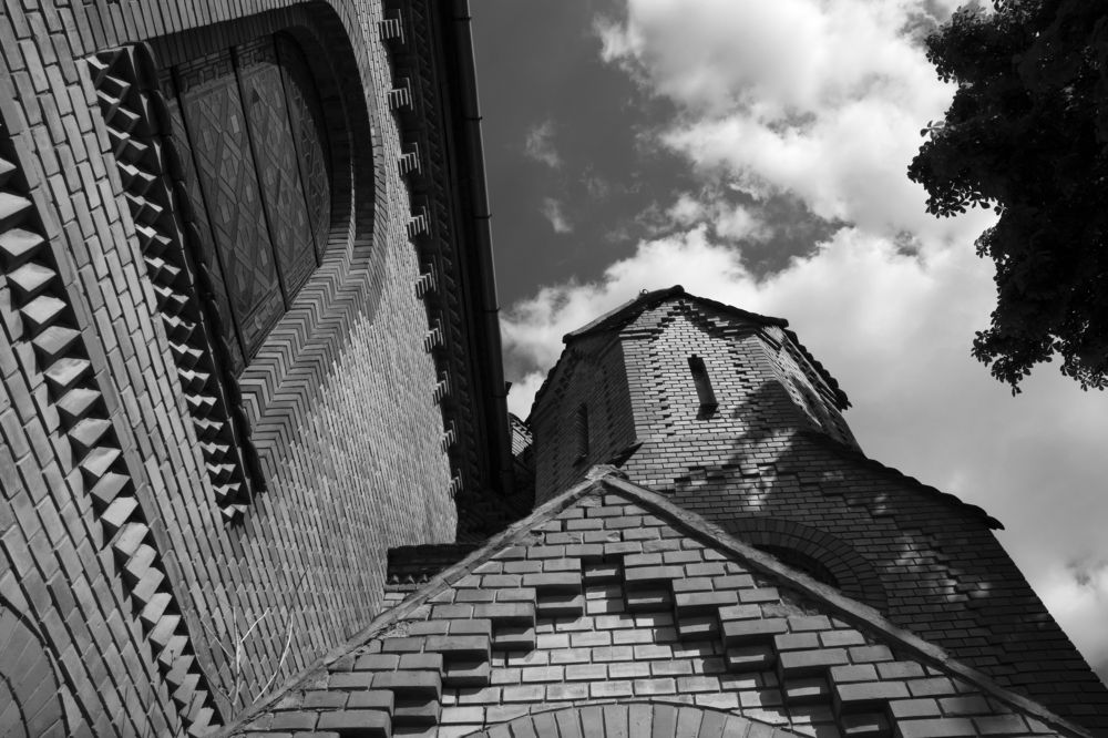 Photograph by Berezvai László