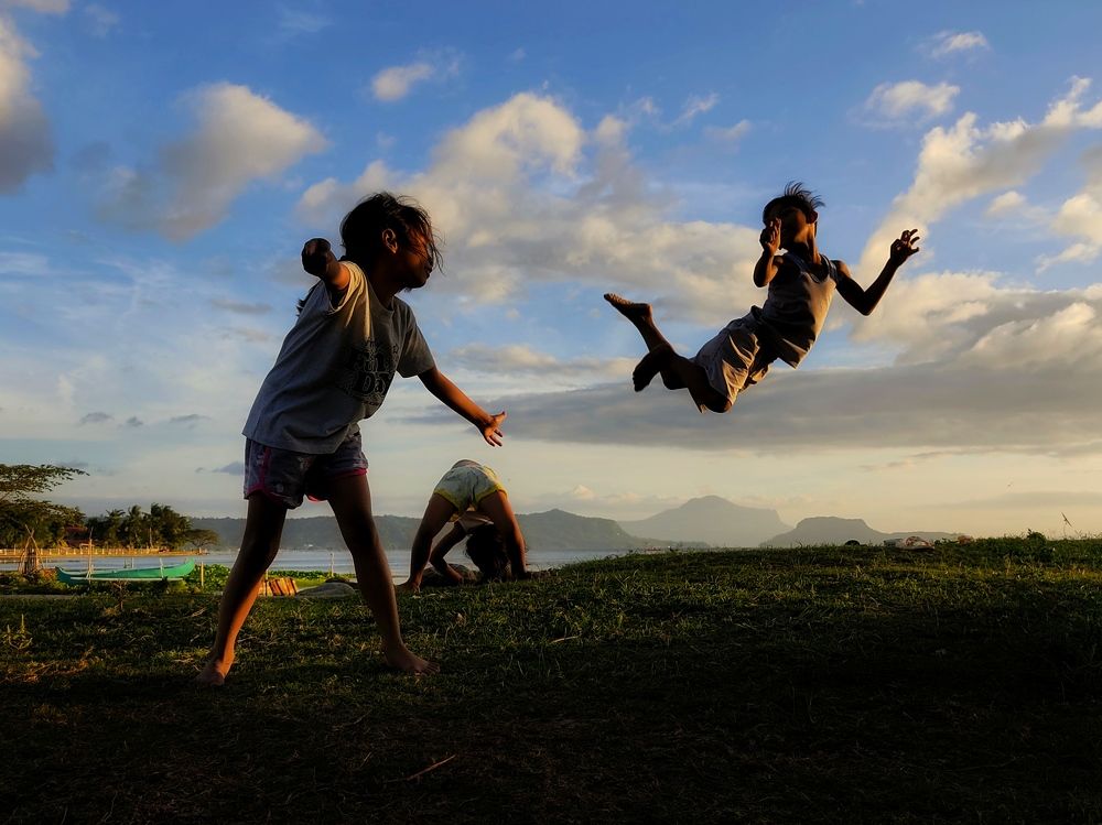 Photograph by Stephen Denz Dia