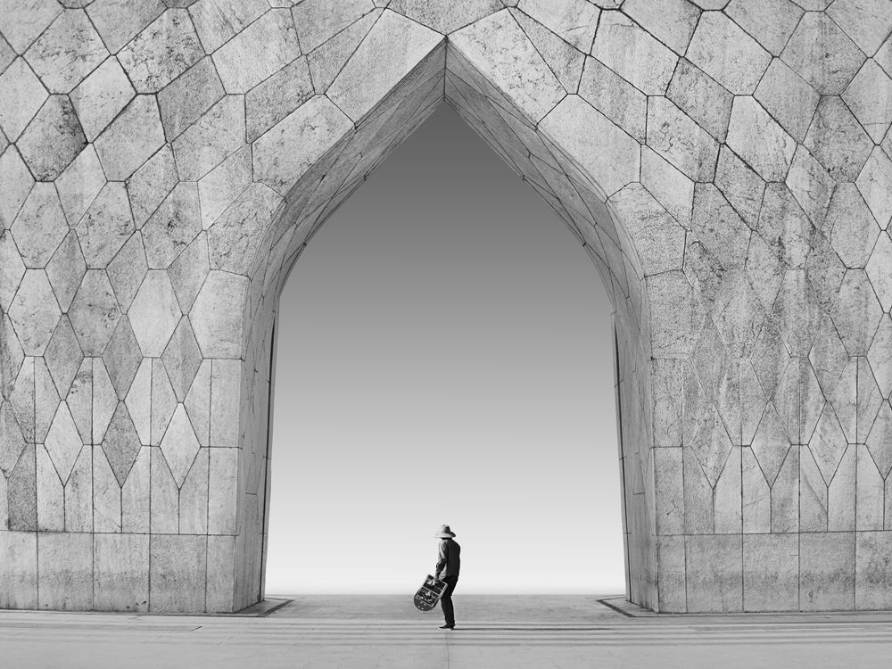 Photograph by Mohammad Dadsetan