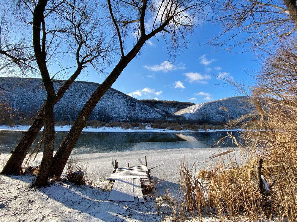 Photograph by Denis Skulimovskiy