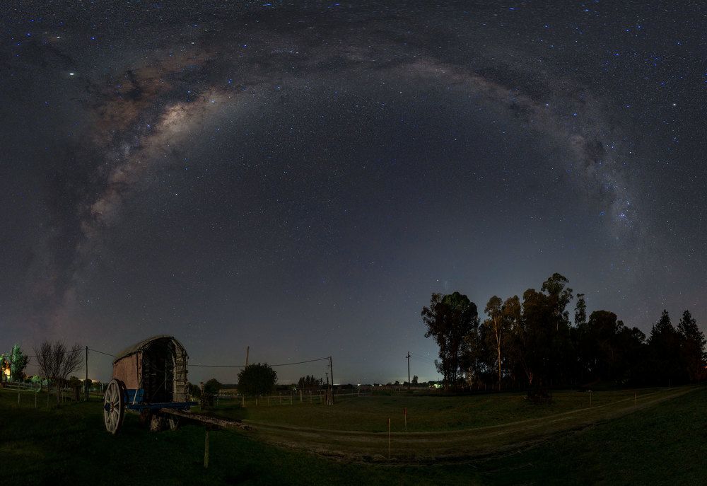 Photograph by Mauricio Castro