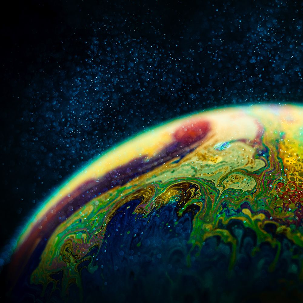 Más Allá, Multiversos de la Imaginación.