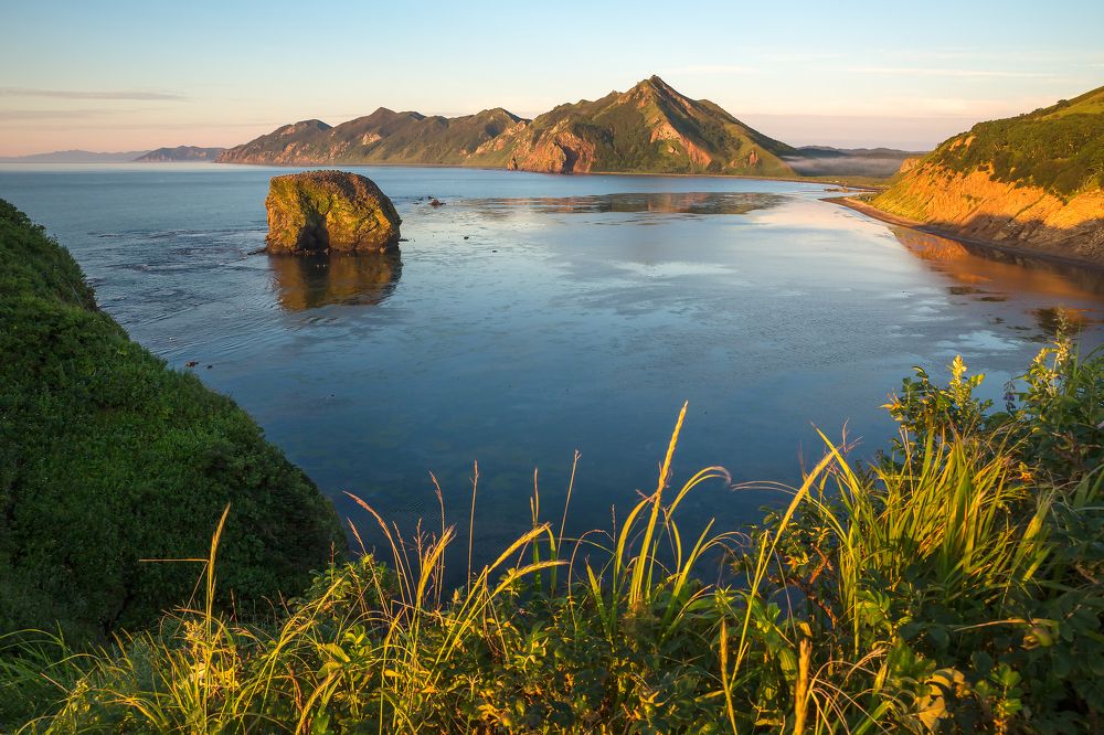 Утро над бухтой