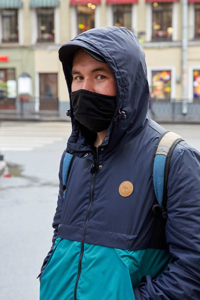 Незнакомцы