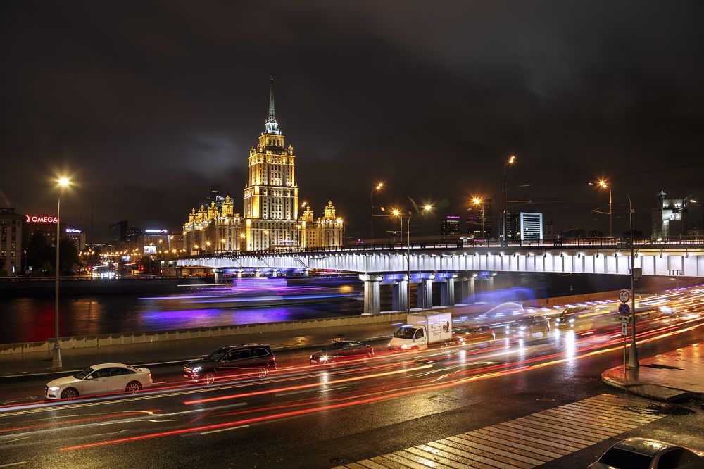 Вечерняя Москва