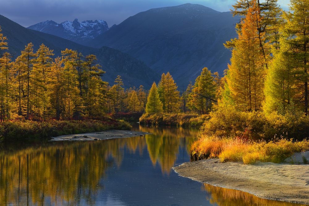 Синий вечер на реке Пурга...