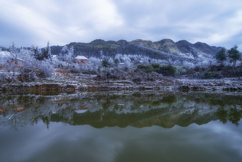 Photograph by Hoàng Hiếu