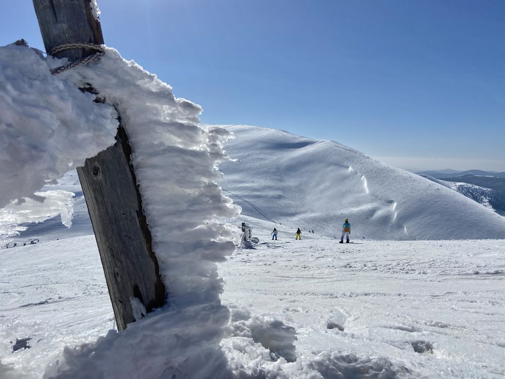 Photograph by Denis Skulimovskiy