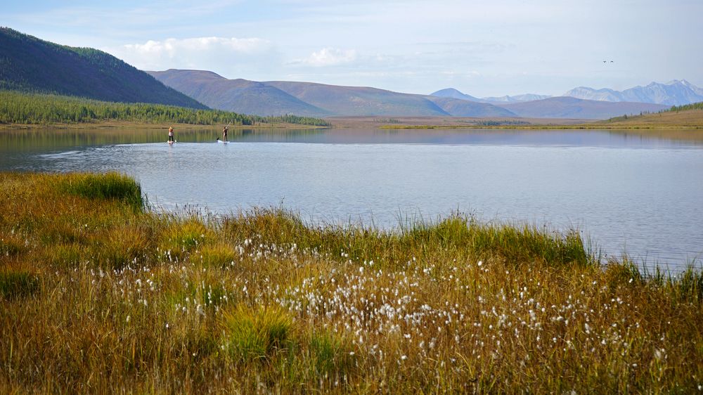 Сапы на горном озере