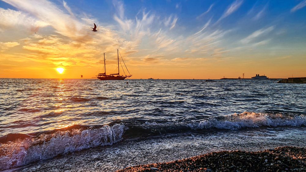 Навстречу Солнцу