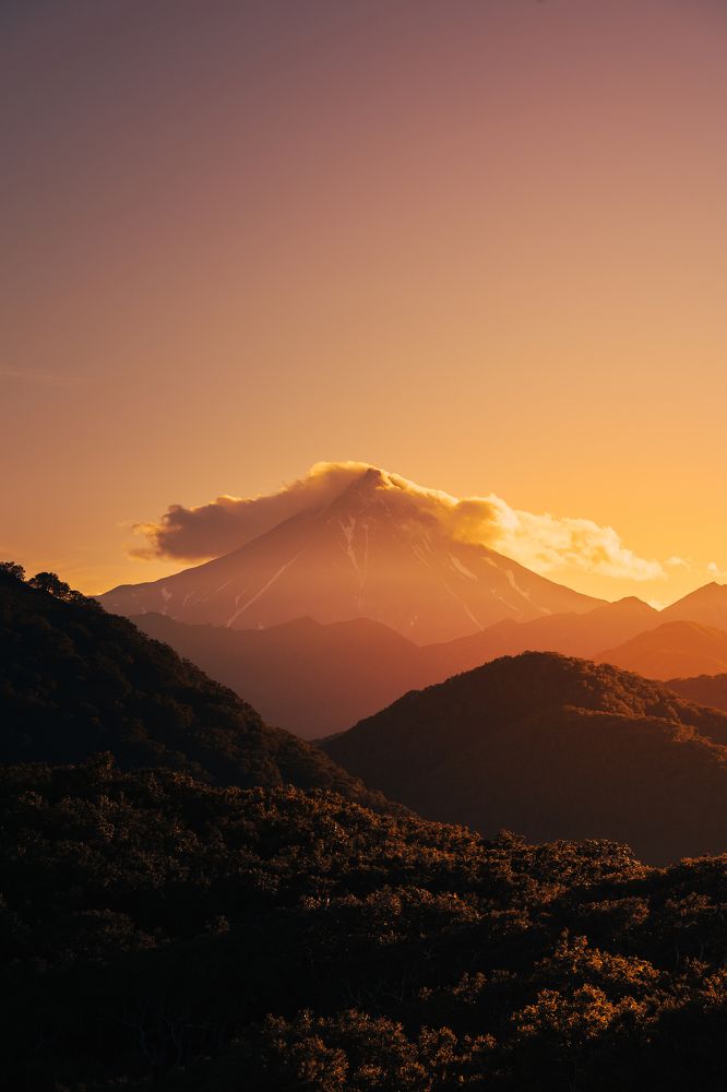 Закат над Вилючинским вулканом.