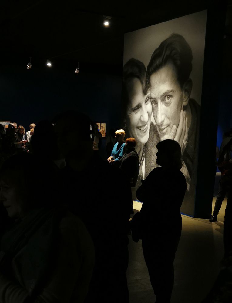 Люди в музеях