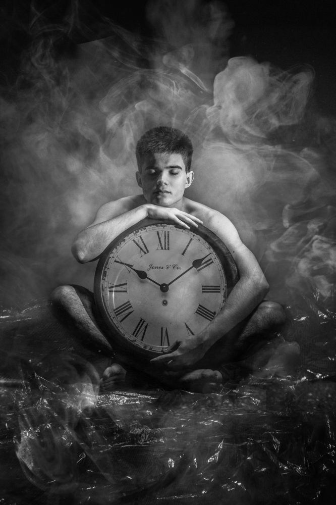 Вне времени