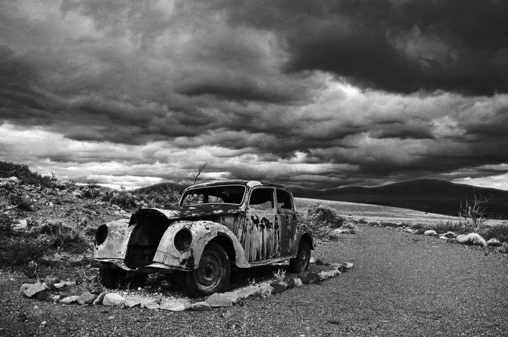 Old Route 40 in Bardas Blancas