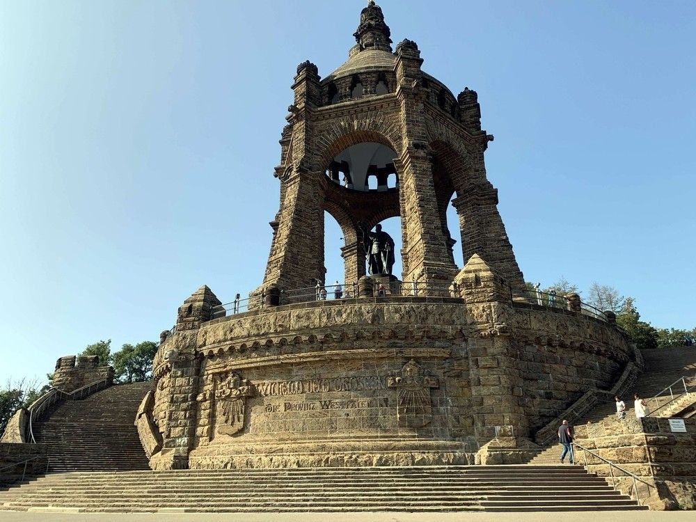 Памятник Кайзеру Вильгельму. Порта Вестфалика. Германия.